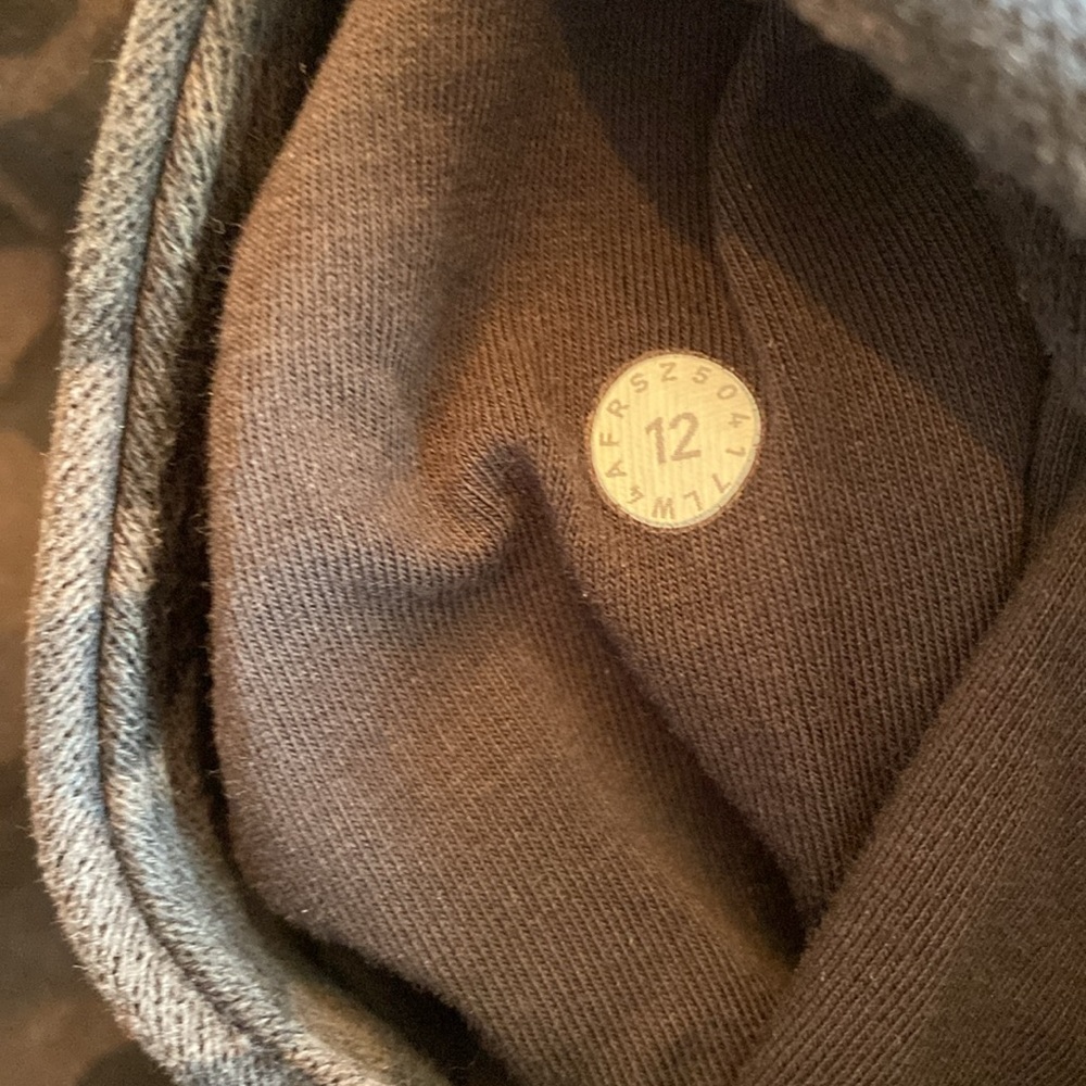 🏝️FLASH SALE - TODAY ONLY
Lululemon Scuba Hoodie Light Cotton Fleece Sequoia - Picture 3 of 9